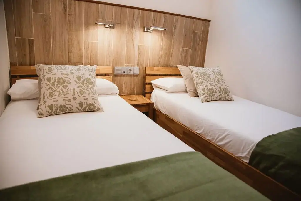 Twin bedroom in a Standard apartment