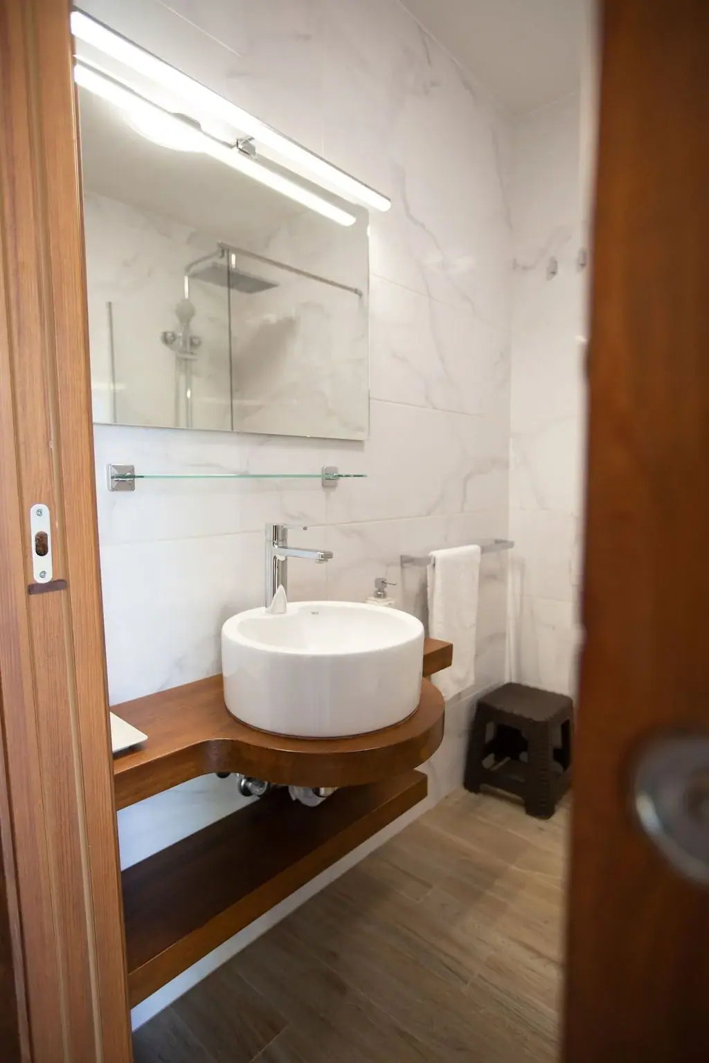 Bathroom washbasin in a Standard apartment