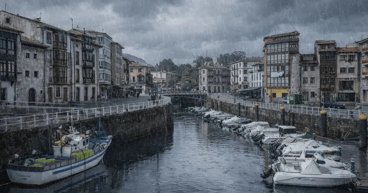The harbour of Llanes on a rainy day
